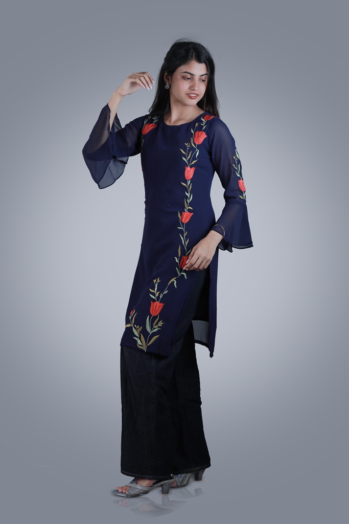 Kurti with embroidery - Image 4