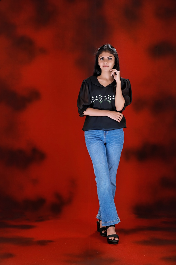 Top with Embroidery - Image 3