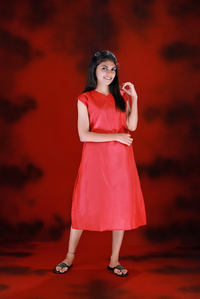 Plain Sleeveless Dress - Image 4