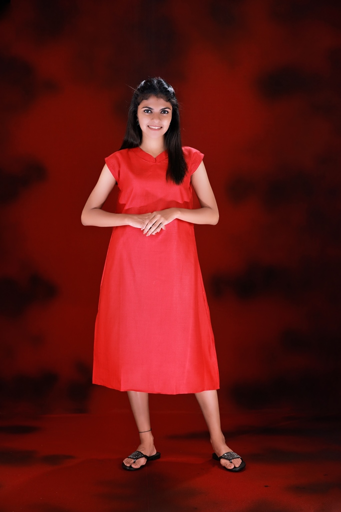 Plain Sleeveless Dress - Image 3